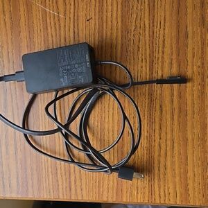 Microsoft Surface 127W charger